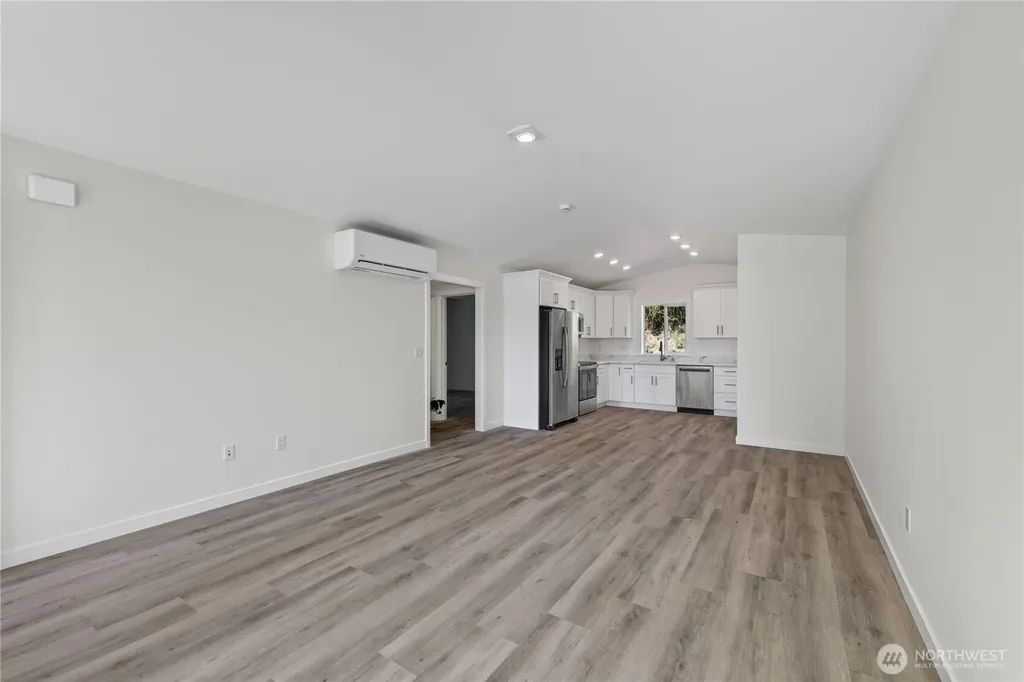 6888 Helena Street Clinton WA 98236