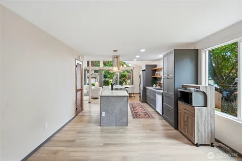 3705 SW 338th Place Federal Way WA 98023