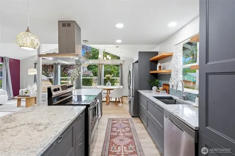 3705 SW 338th Place Federal Way WA 98023