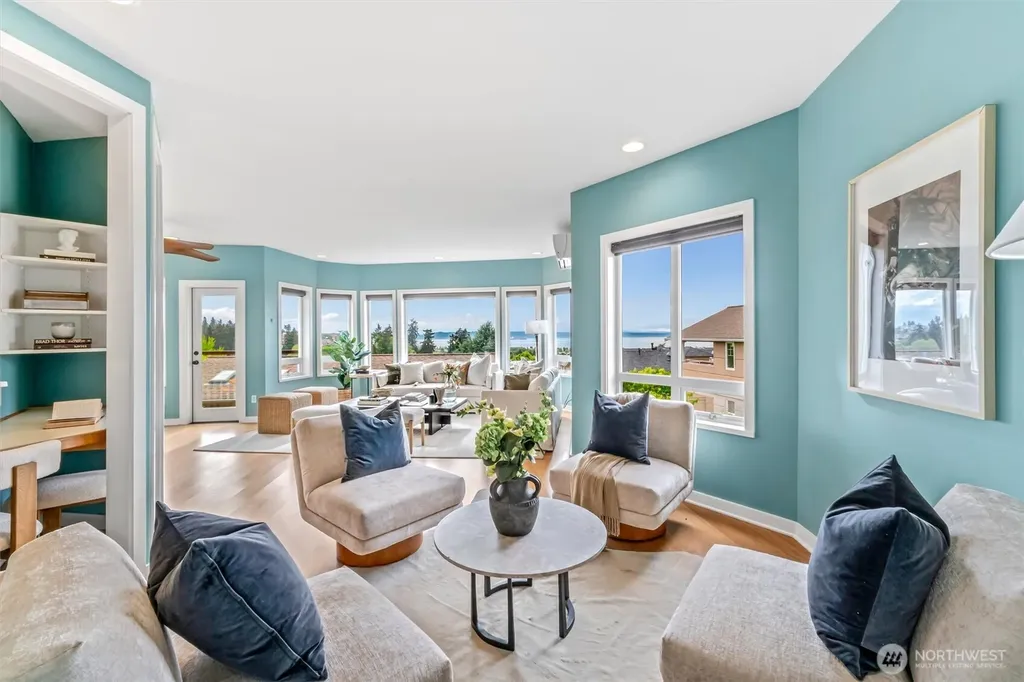 545 Holly Drive Edmonds WA 98020