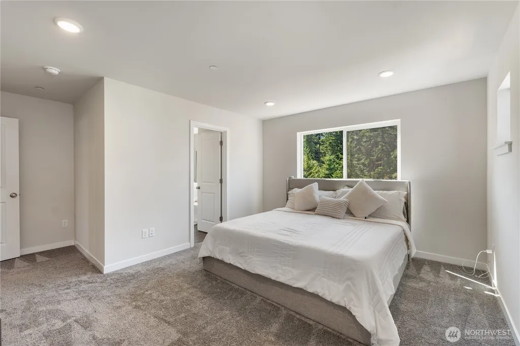 17920 139th Place E Puyallup WA 98374