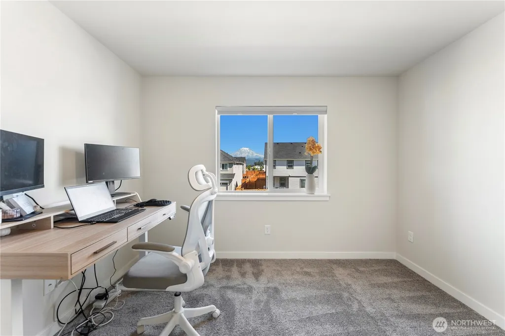 17920 139th Place E Puyallup WA 98374