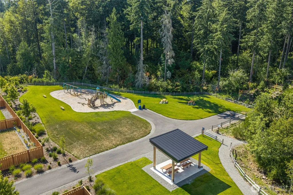 17920 139th Place E Puyallup WA 98374