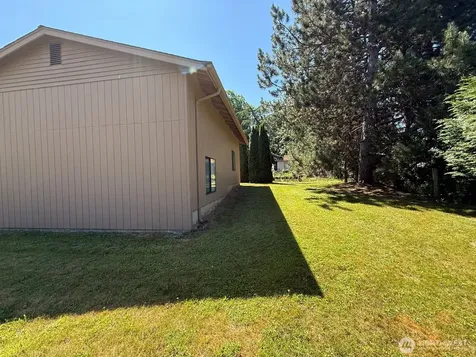 651 Upland Drive S Mount Vernon WA 98273