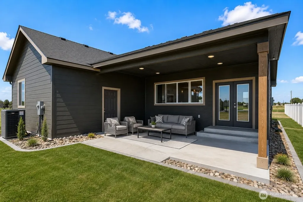 6427 2.05 Road Moses Lake WA 98837