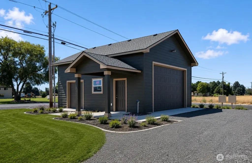 6427 2.05 Road Moses Lake WA 98837