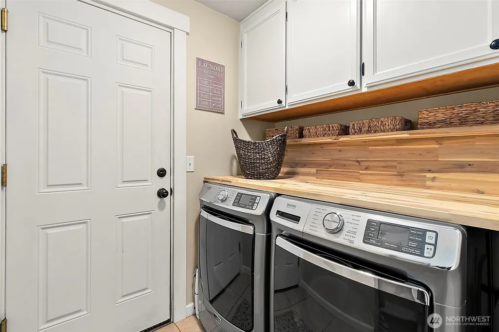26418 227th Court SE Maple Valley WA 98038