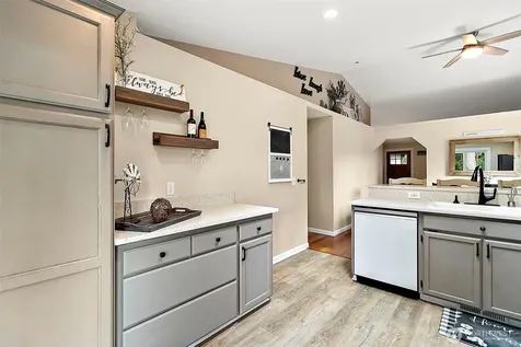 26418 227th Court SE Maple Valley WA 98038