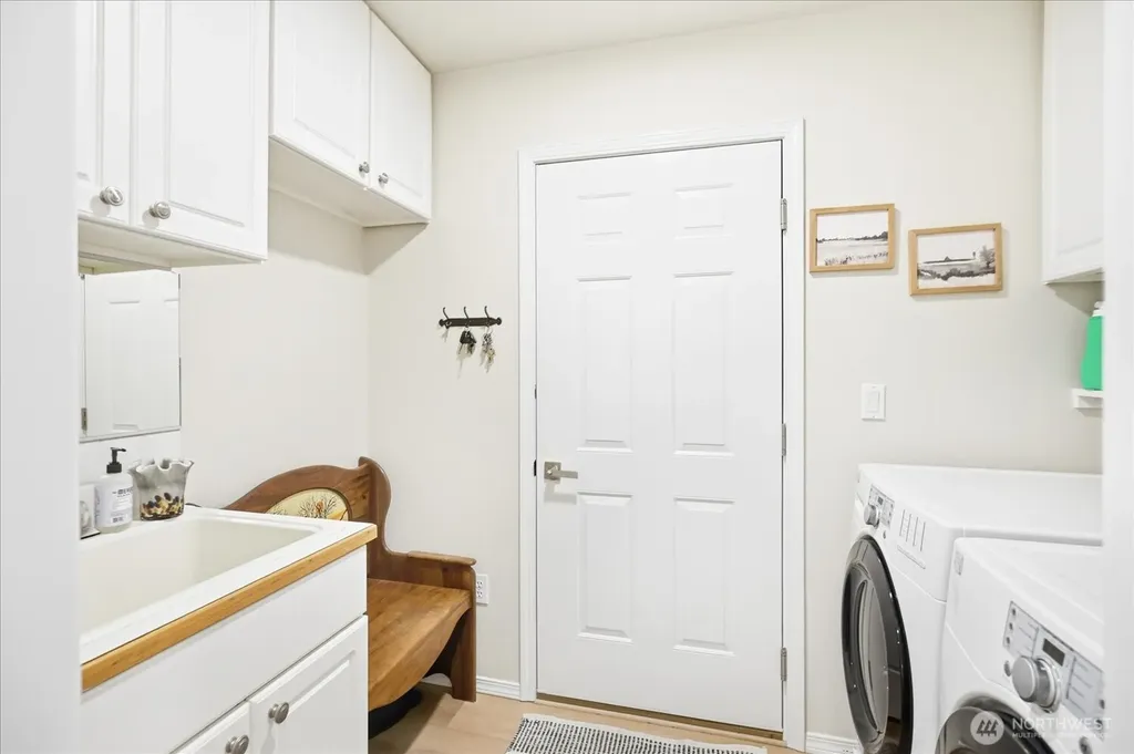 403 SE Stanford Place College Place WA 99324