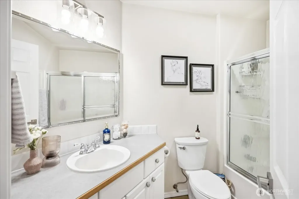 403 SE Stanford Place College Place WA 99324