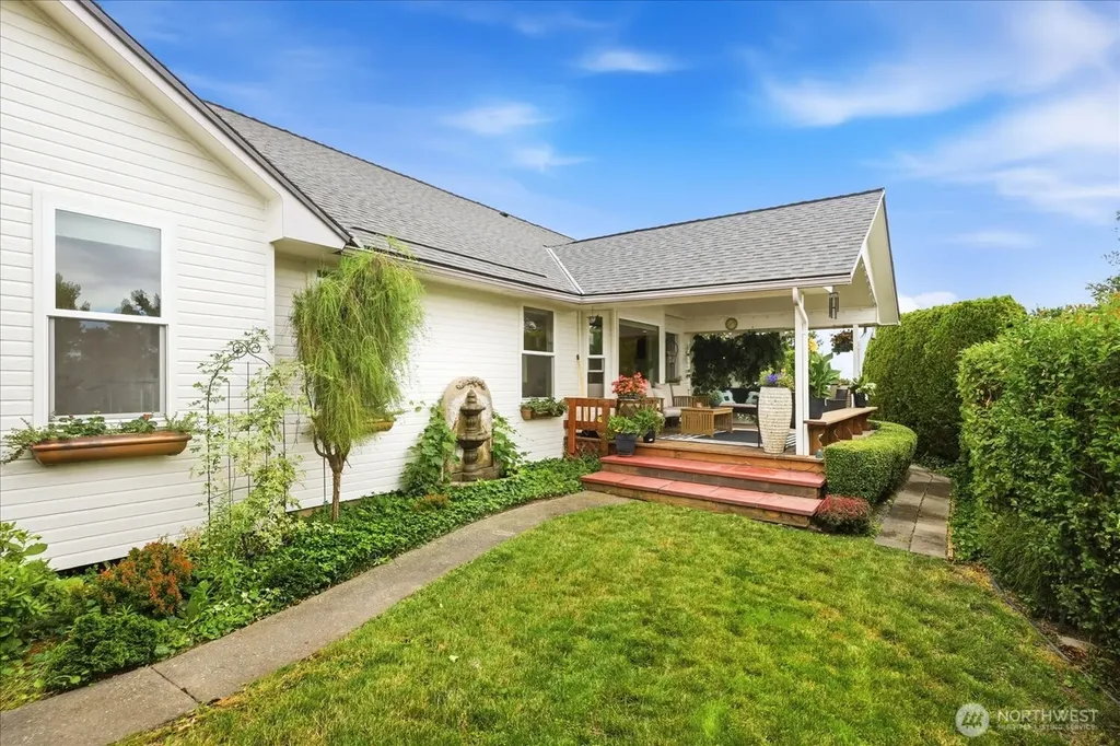 403 SE Stanford Place College Place WA 99324