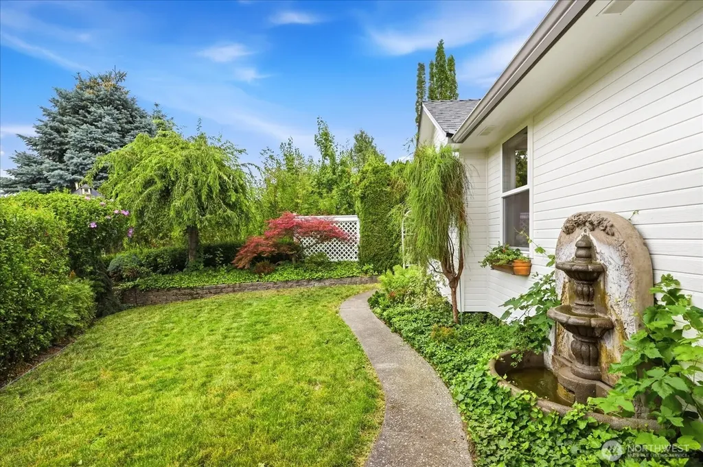 403 SE Stanford Place College Place WA 99324