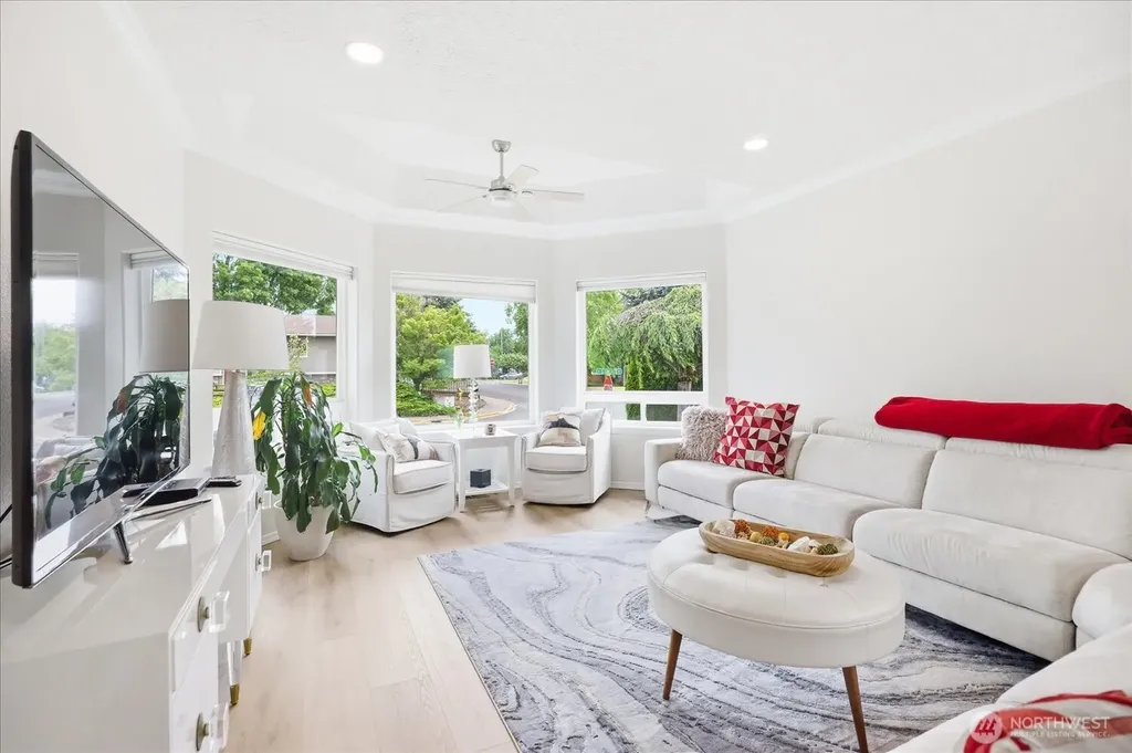 403 SE Stanford Place College Place WA 99324