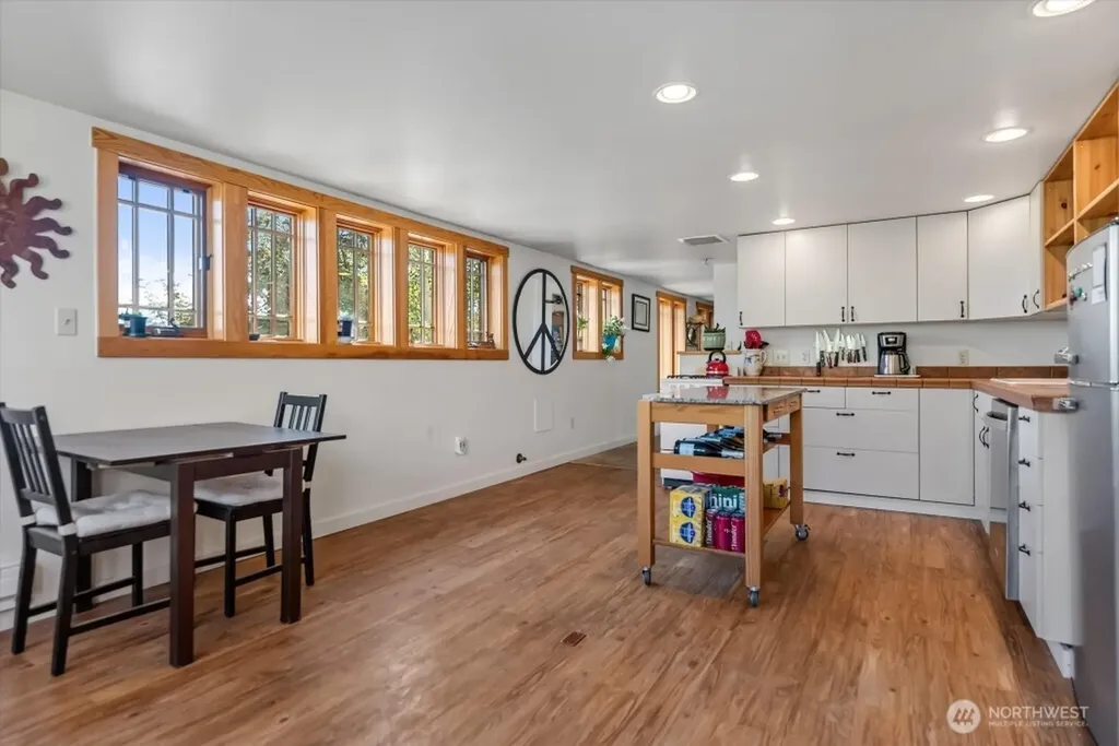 625 Twisp Winthrop Eastside Road Winthrop WA 98862