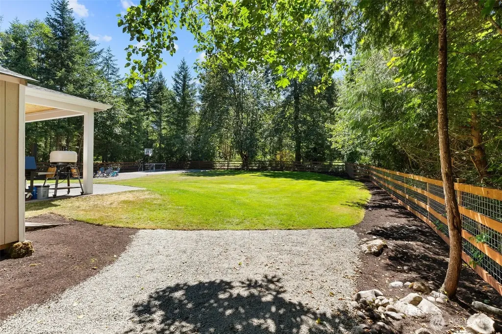 26387 SE 276th Street Ravensdale WA 98051
