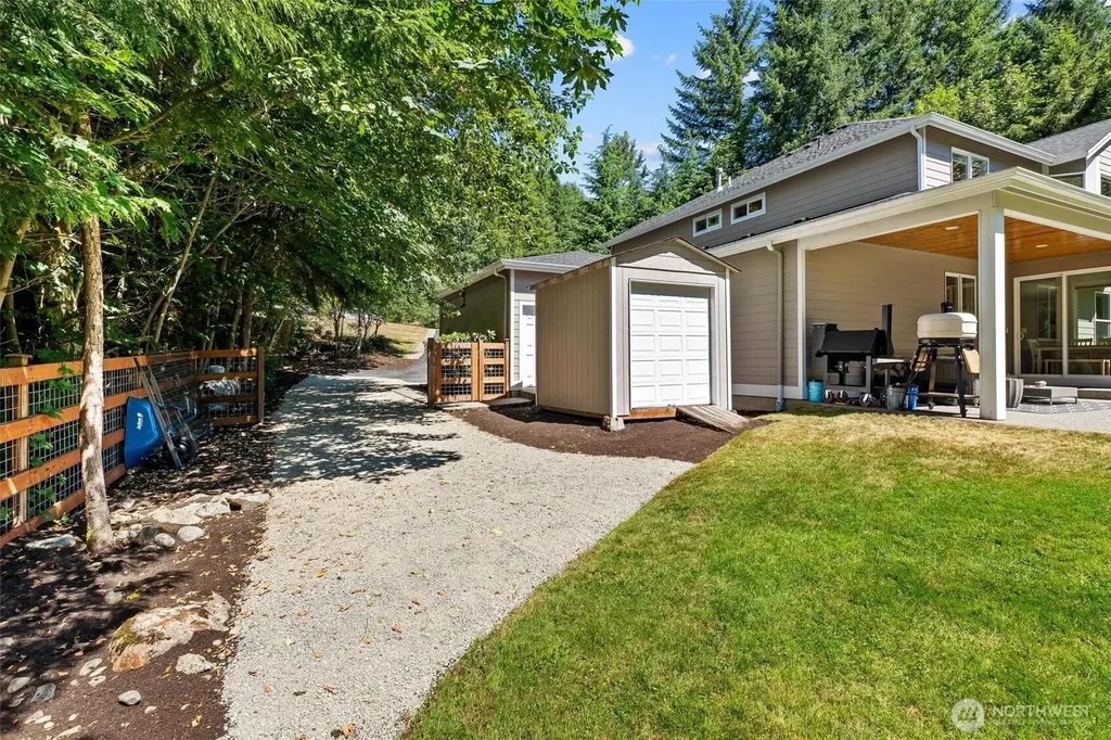26387 SE 276th Street Ravensdale WA 98051