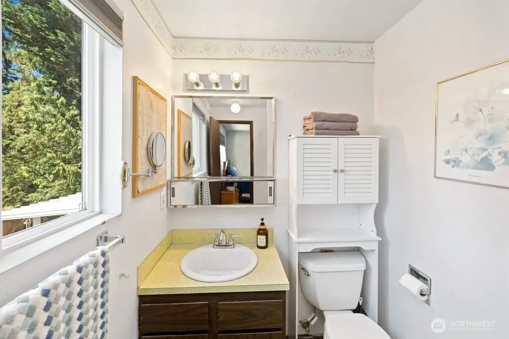 31715 46th Place S Auburn WA 98001