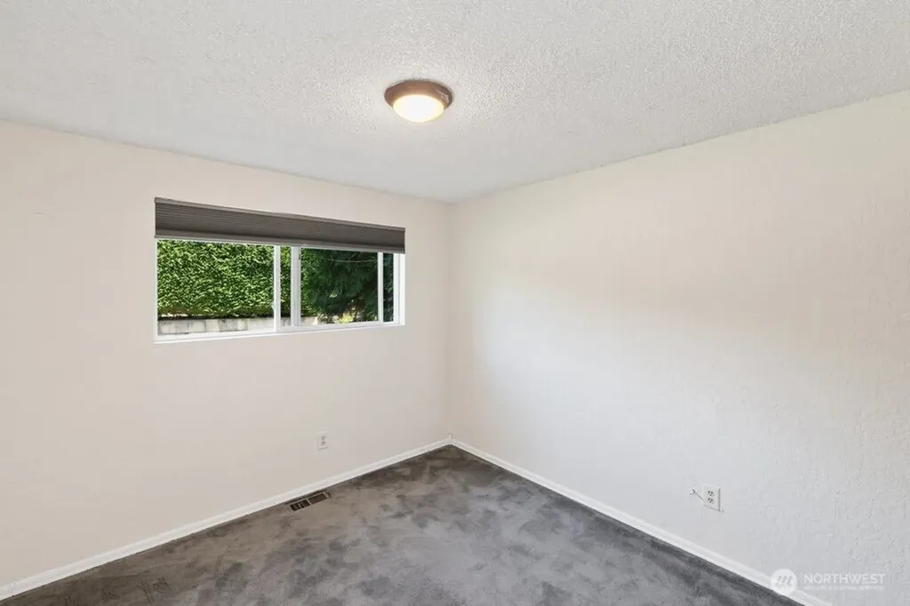 31715 46th Place S Auburn WA 98001