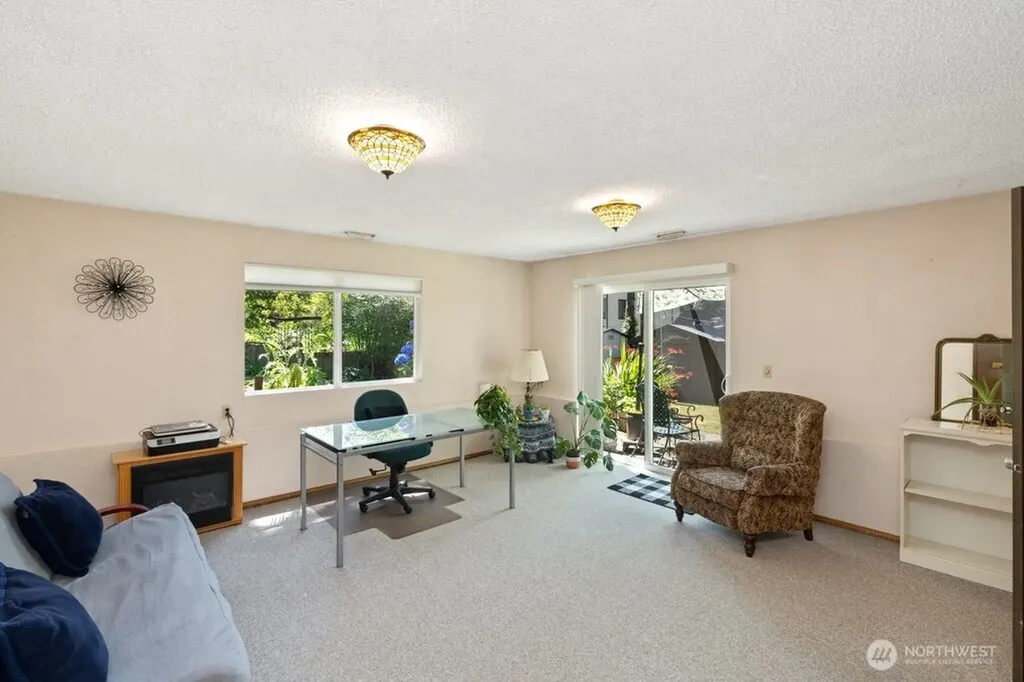 31715 46th Place S Auburn WA 98001