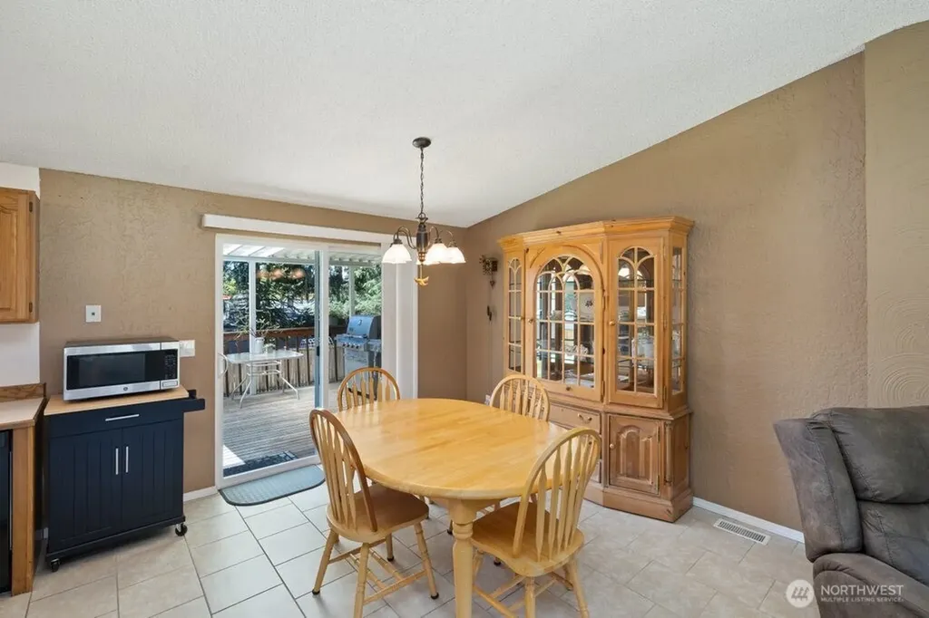 31715 46th Place S Auburn WA 98001
