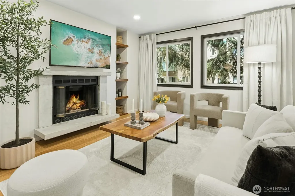 1617 Summit Avenue Seattle WA 98122