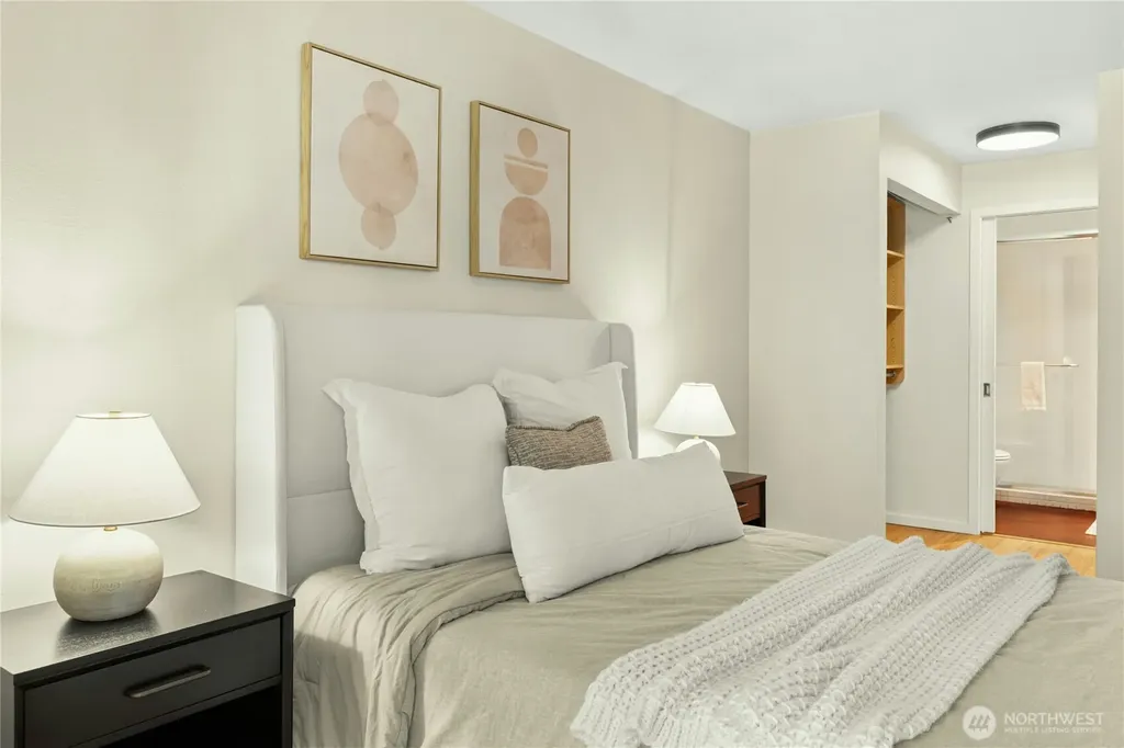 1617 Summit Avenue Seattle WA 98122