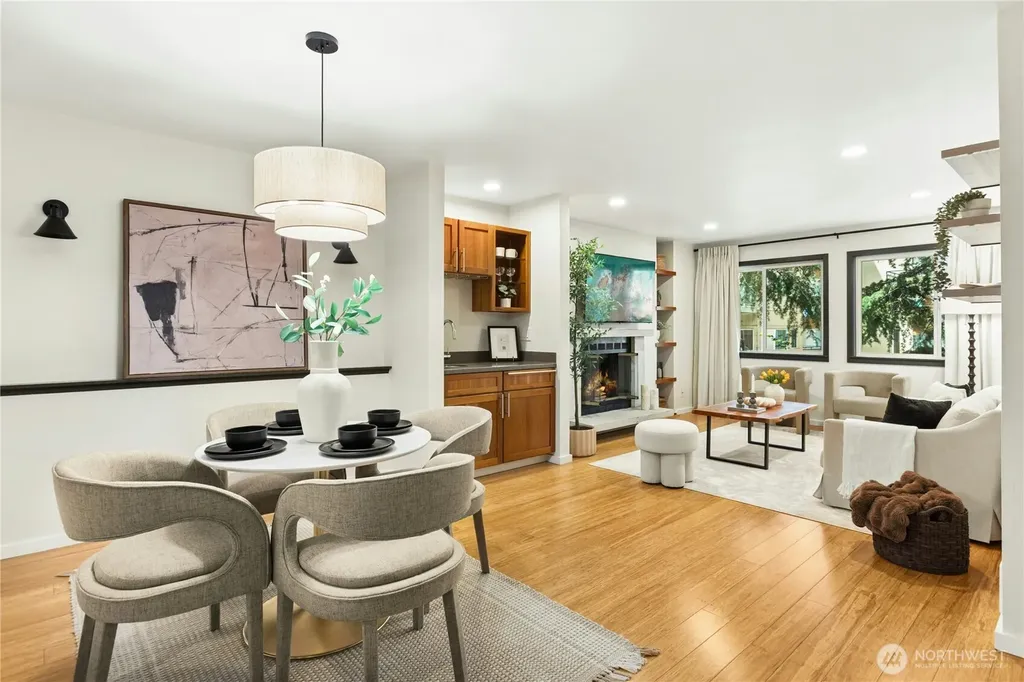 1617 Summit Avenue Seattle WA 98122