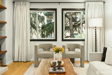 1617 Summit Avenue Seattle WA 98122