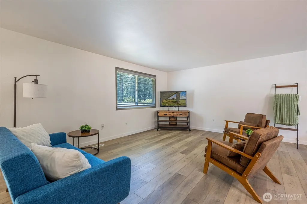 28114 22nd Avenue E Spanaway WA 98387