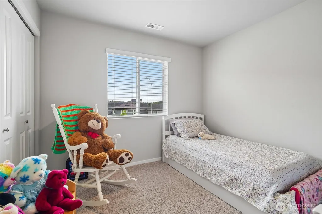 18625 108th Avenue E Puyallup WA 98374