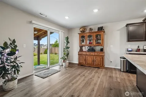 18625 108th Avenue E Puyallup WA 98374