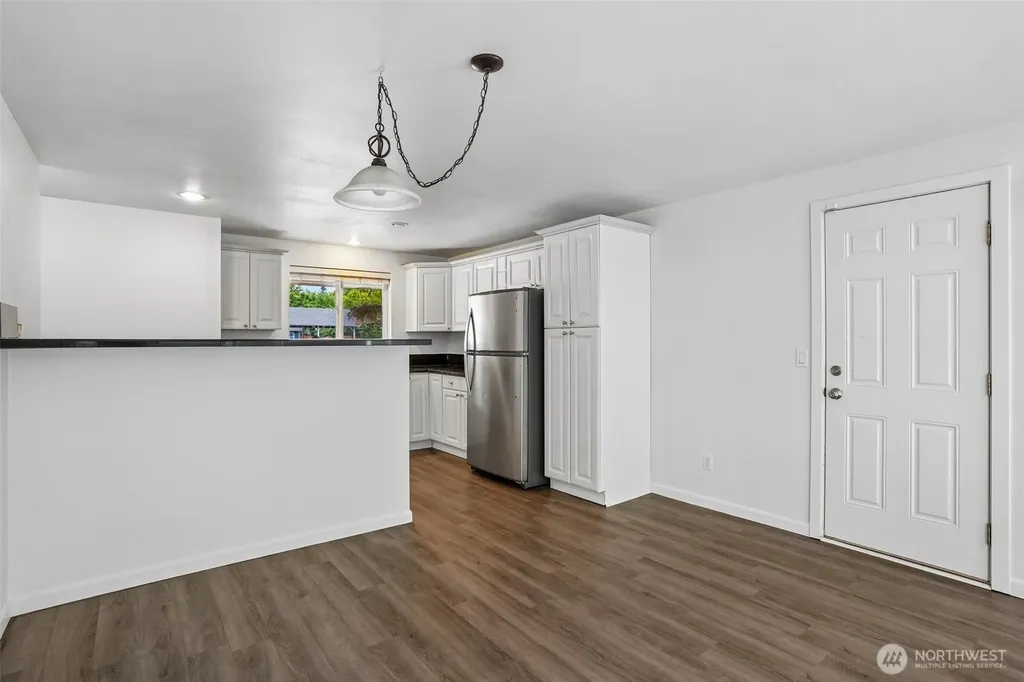 1711 7th Avenue SE Puyallup WA 98372