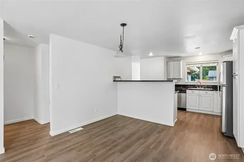 1711 7th Avenue SE Puyallup WA 98372