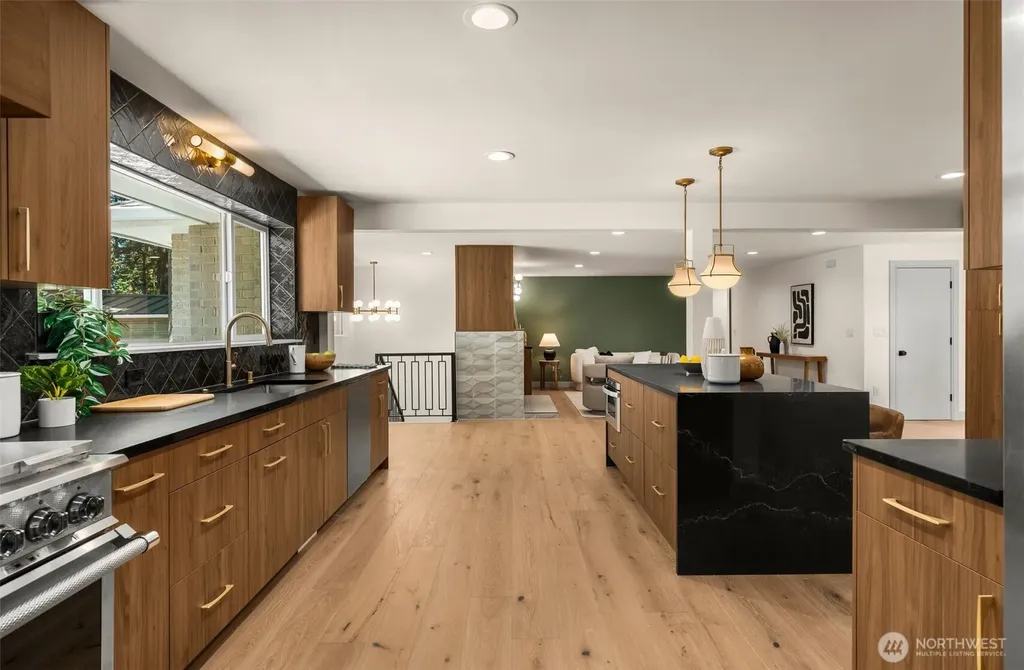 13237 8th Avenue NW Seattle WA 98177