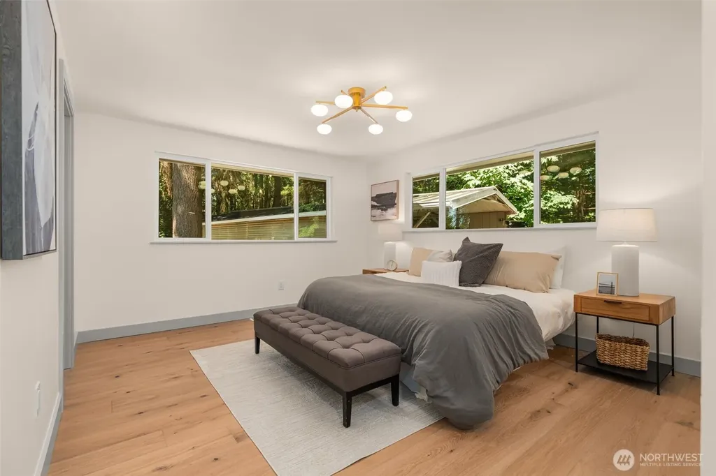13237 8th Avenue NW Seattle WA 98177
