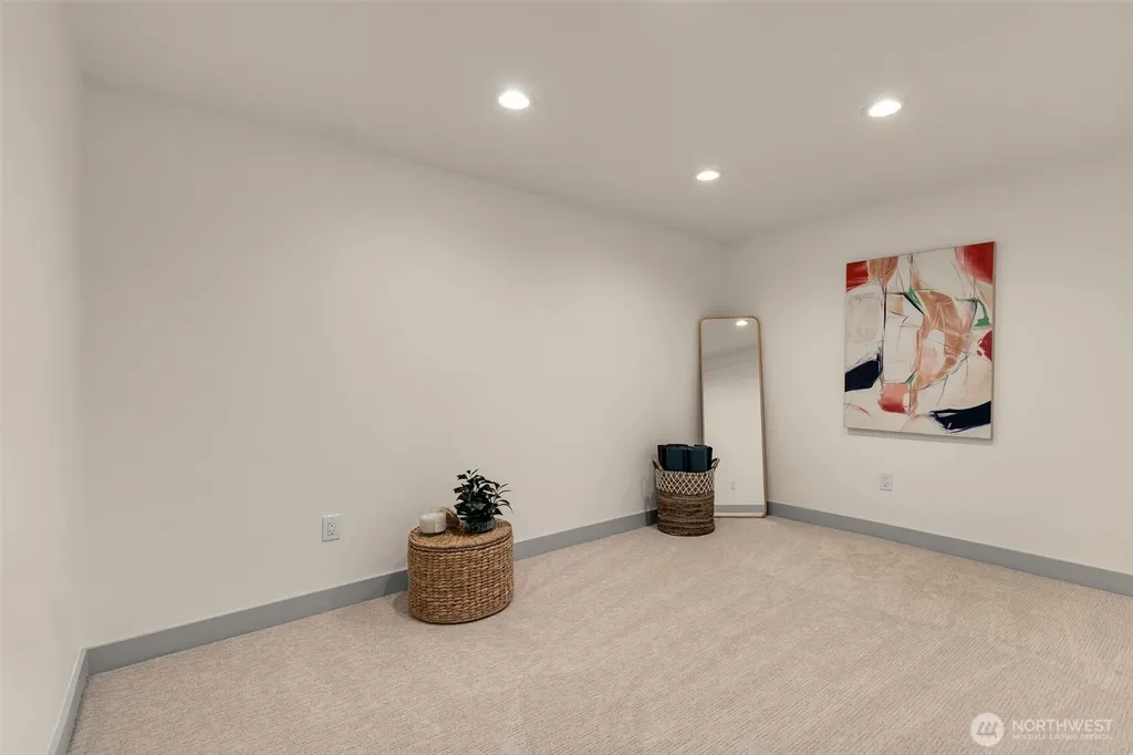 13237 8th Avenue NW Seattle WA 98177