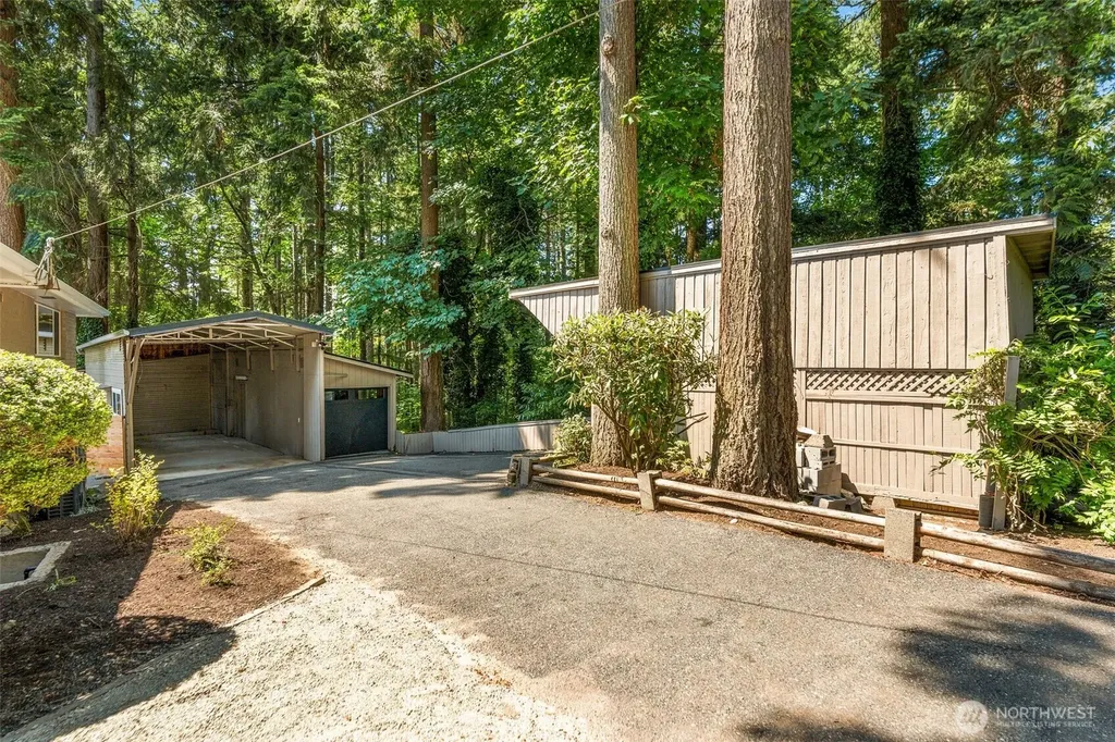 13237 8th Avenue NW Seattle WA 98177