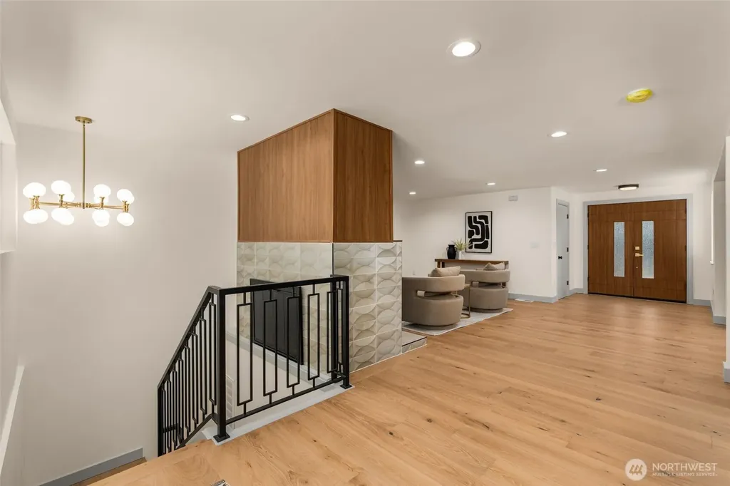 13237 8th Avenue NW Seattle WA 98177