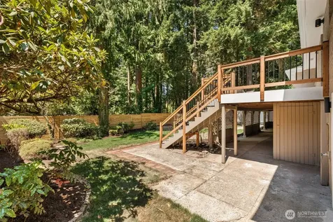 13237 8th Avenue NW Seattle WA 98177