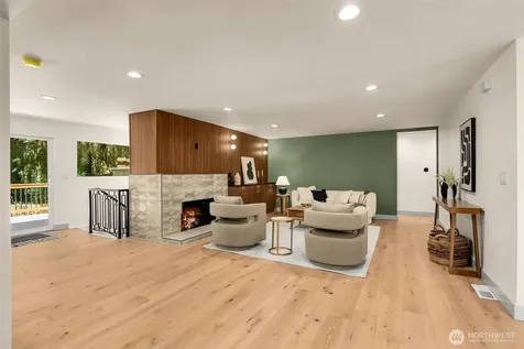 13237 8th Avenue NW Seattle WA 98177