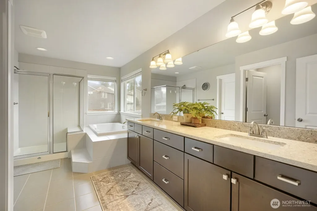 814 SW 341st Street Federal Way WA 98023