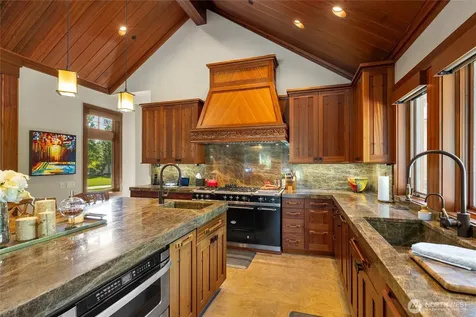 71 Quick Creek Lane Cle Elum WA 98922