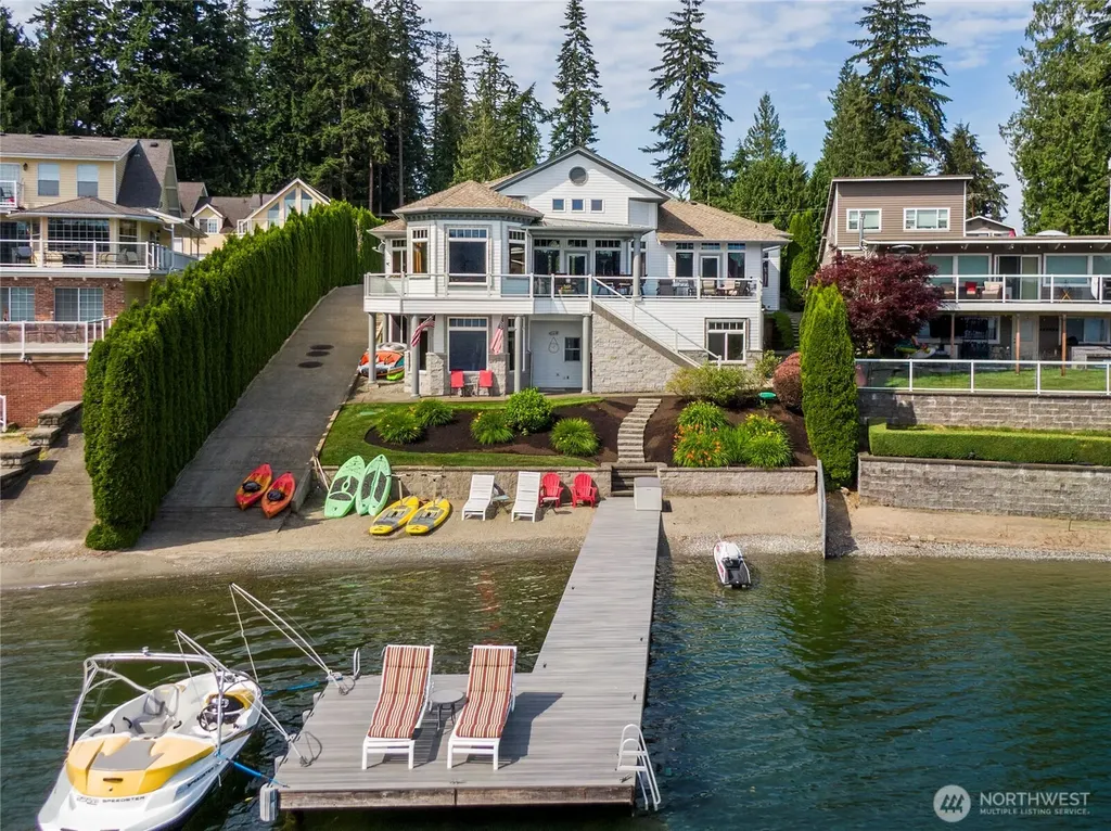14505 W Lake Goodwin Road Stanwood WA 98292