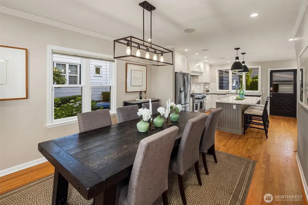 4720 NE 47th Street Seattle WA 98105