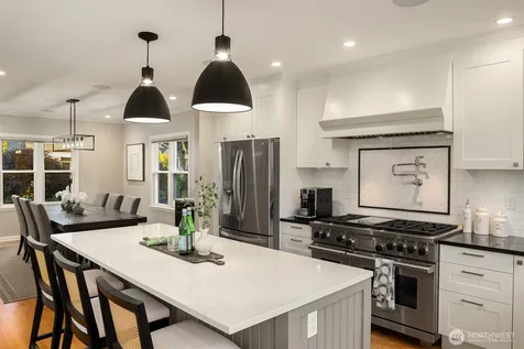 4720 NE 47th Street Seattle WA 98105