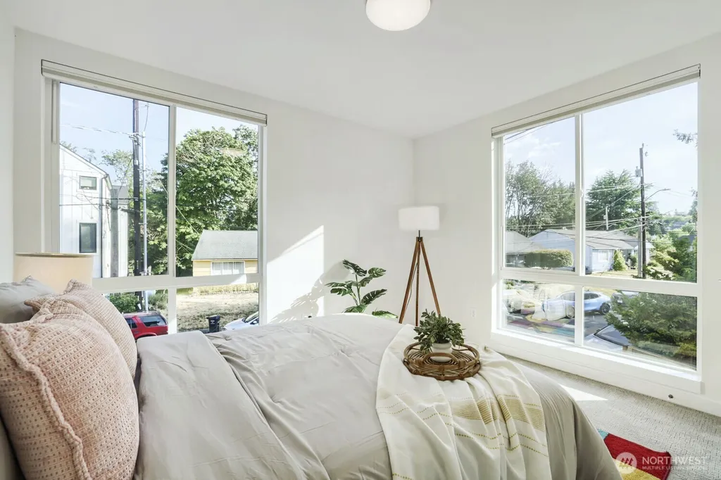 10413 Alderbrook Place NW Seattle WA 98177