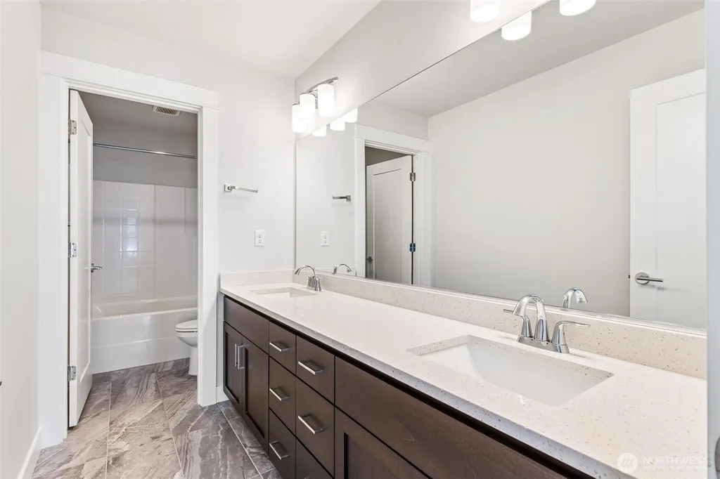 22991 Sycamore Street Black Diamond WA 98010