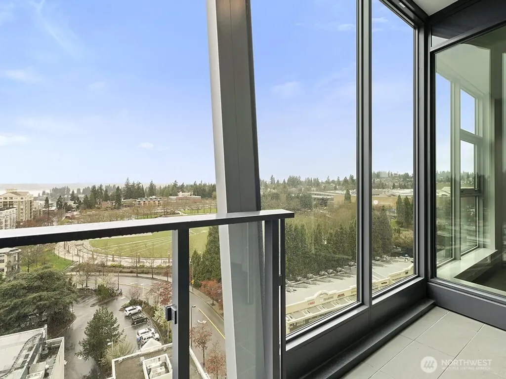 188 Bellevue Way NE Bellevue WA 98004