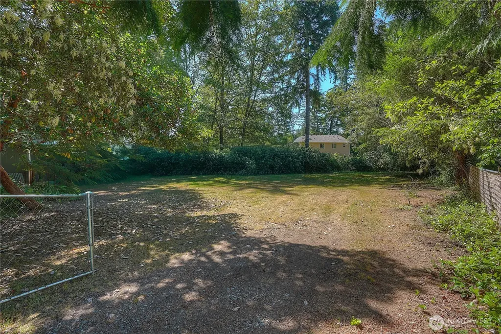 1723 193rd Avenue Ct SW Lakebay WA 98349