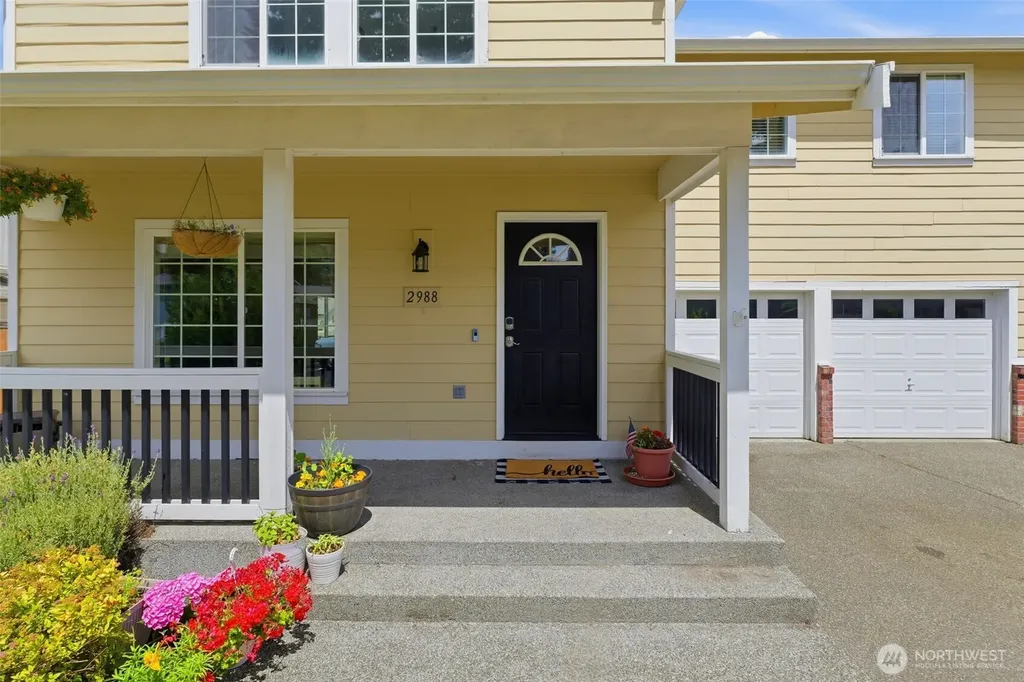 2988 NE Loyola Street Bremerton WA 98311